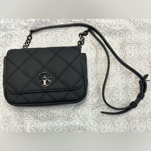 Tory Burch Willa Mini Belt bag matte black